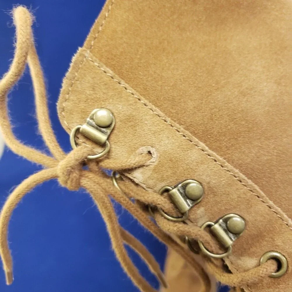 Madewell Women's The Julien Lace-Up Lugsole Boot in Suede Size 6.5 ($228) - Picture 5 of 6